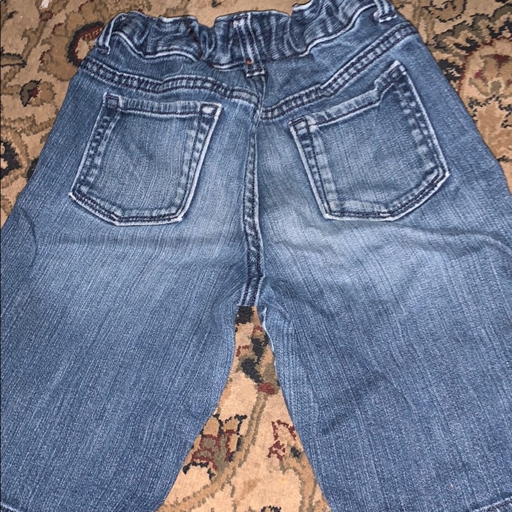 Bermuda shorts - Picture 2 of 2